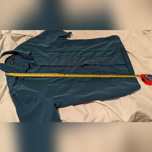 Men's 90's Axist Shirt - Picture 2 of 10